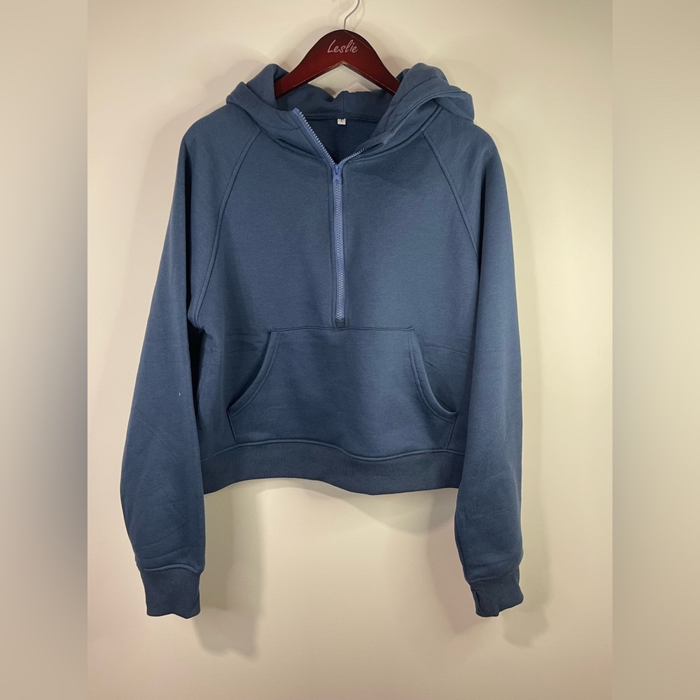 Cozy Blue cropped half‎ Zip-Up Hoodie